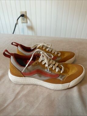 Vans Ultra Range